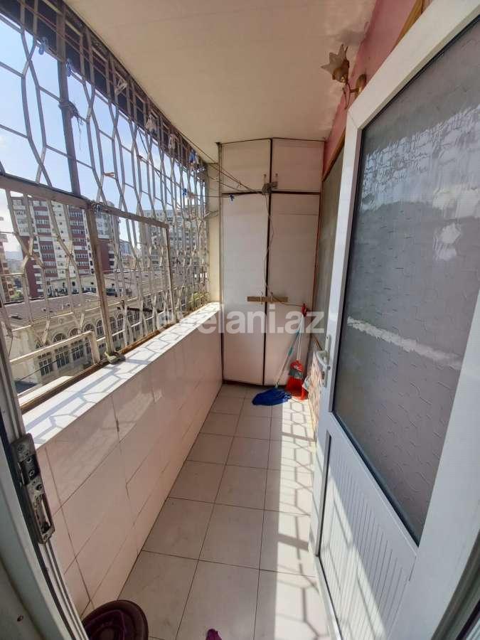 Satılır, köhnə tikili, 2 otaqlı, 60 m², Bakı, Binəqədi r, 9-cu mikrorayon q, Memar Əcəmi m.