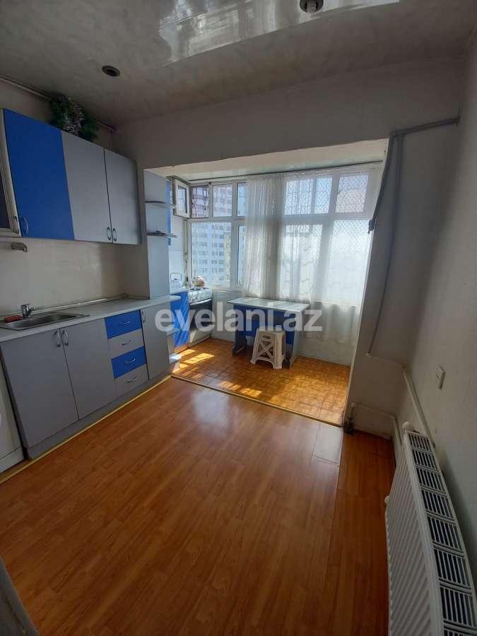 Satılır, köhnə tikili, 2 otaqlı, 60 m², Bakı, Binəqədi r, 9-cu mikrorayon q, Memar Əcəmi m.