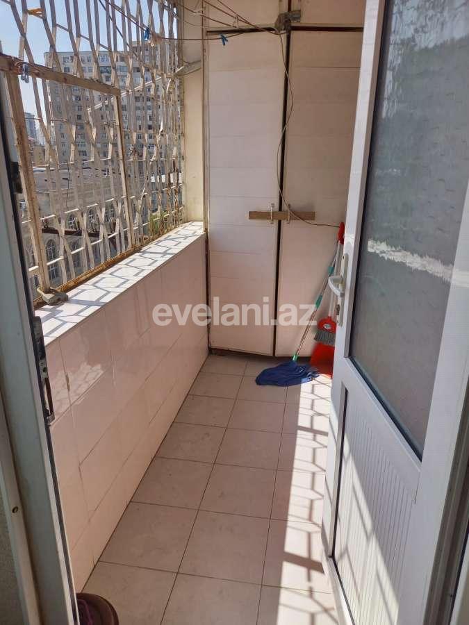 Satılır, köhnə tikili, 2 otaqlı, 60 m², Bakı, Binəqədi r, 9-cu mikrorayon q, Memar Əcəmi m.