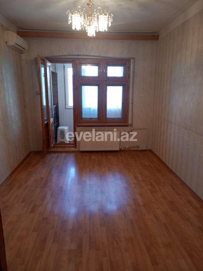 Satılır, köhnə tikili, 2 otaqlı, 60 m², Bakı, Binəqədi r, 9-cu mikrorayon q, Memar Əcəmi m.