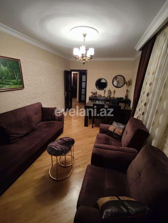 Satılır, köhnə tikili, 2 otaqlı, 65 m², Bakı, Binəqədi r, 9-cu mikrorayon q, Memar Əcəmi m.