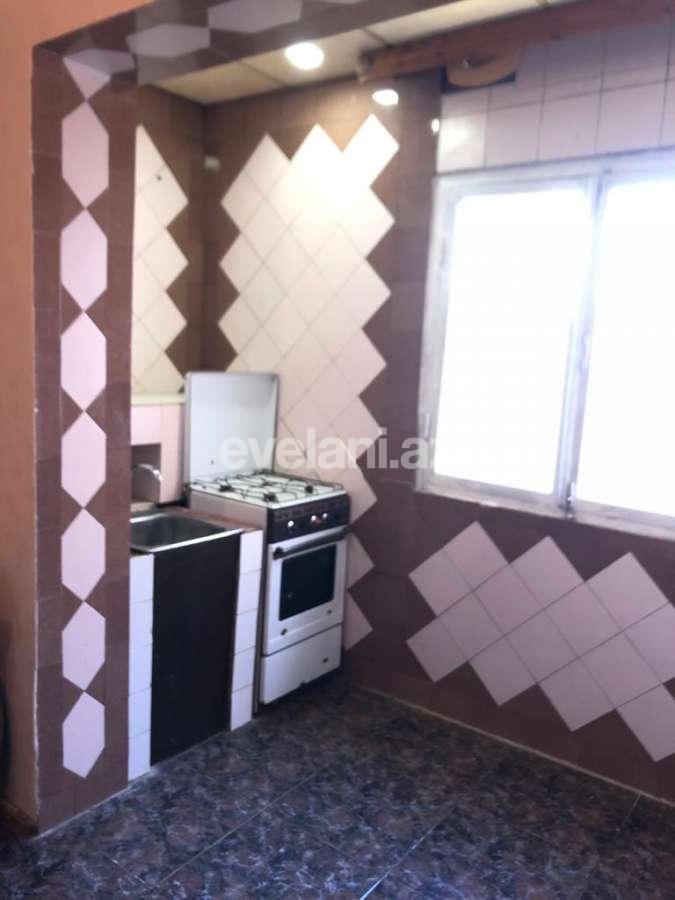Satılır, köhnə tikili, 2 otaqlı, 60 m², Bakı, Binəqədi r, 9-cu mikrorayon q, Memar Əcəmi m.