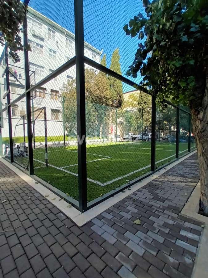 Kirayə verilir, köhnə tikili, 3 otaqlı, 86 m², Bakı, Nəsimi r, 5-ci mikrorayon q, Memar Əcəmi m.