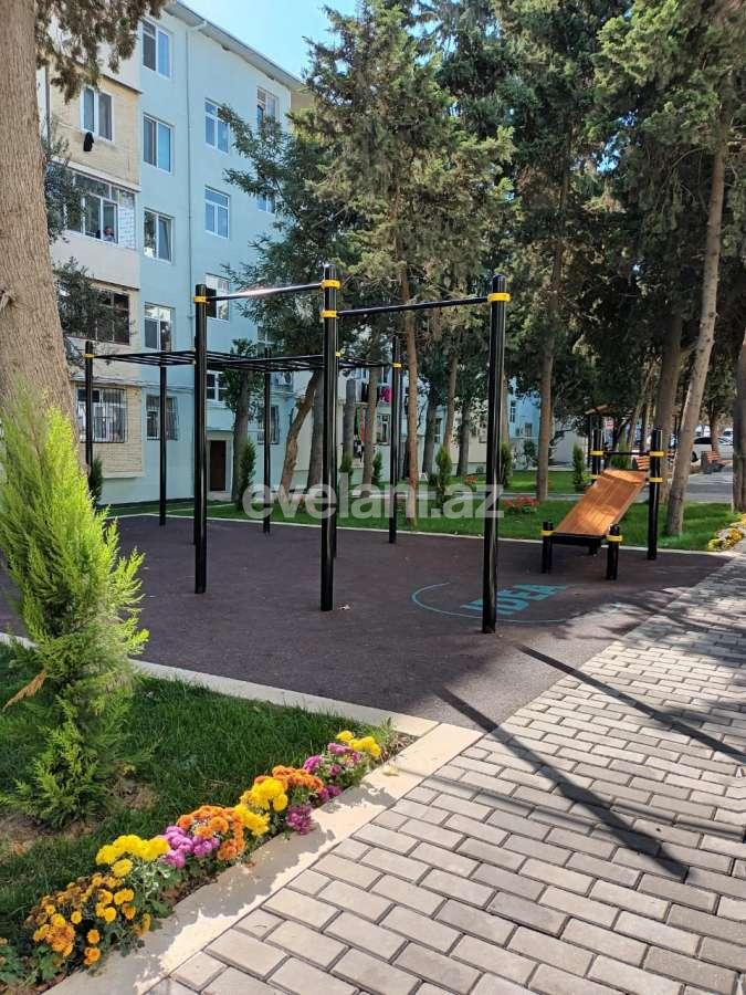Kirayə verilir, köhnə tikili, 3 otaqlı, 86 m², Bakı, Nəsimi r, 5-ci mikrorayon q, Memar Əcəmi m.