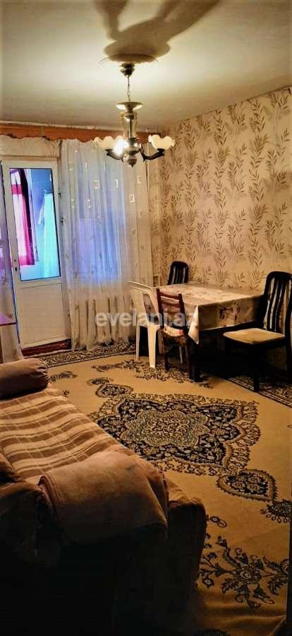 Satılır, köhnə tikili, 2 otaqlı, 33 m², Bakı, Nizami r, 8-ci kilometr q, Neftçilər m.