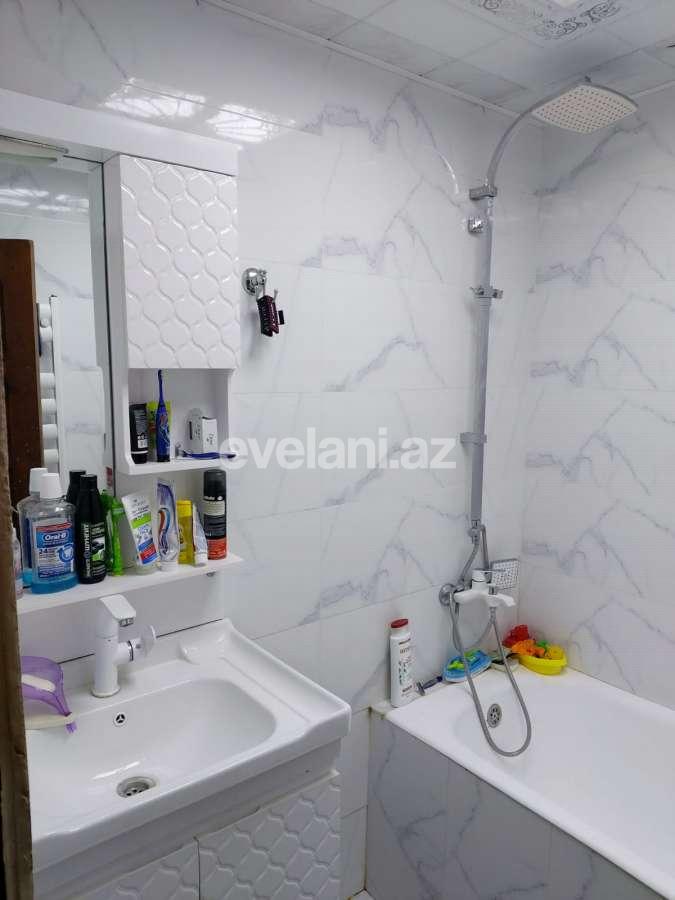 Satılır, köhnə tikili, 3 otaqlı, 70 m², Bakı, Binəqədi r, 9-cu mikrorayon q, Nəsimi m.