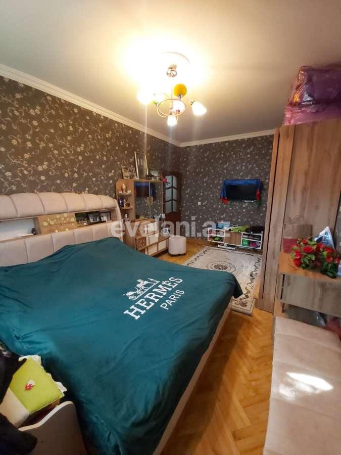 Satılır, köhnə tikili, 3 otaqlı, 70 m², Bakı, Binəqədi r, 9-cu mikrorayon q, Nəsimi m.