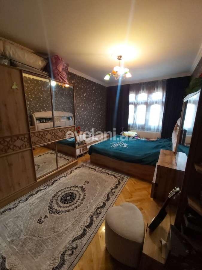 Satılır, köhnə tikili, 3 otaqlı, 70 m², Bakı, Binəqədi r, 9-cu mikrorayon q, Nəsimi m.