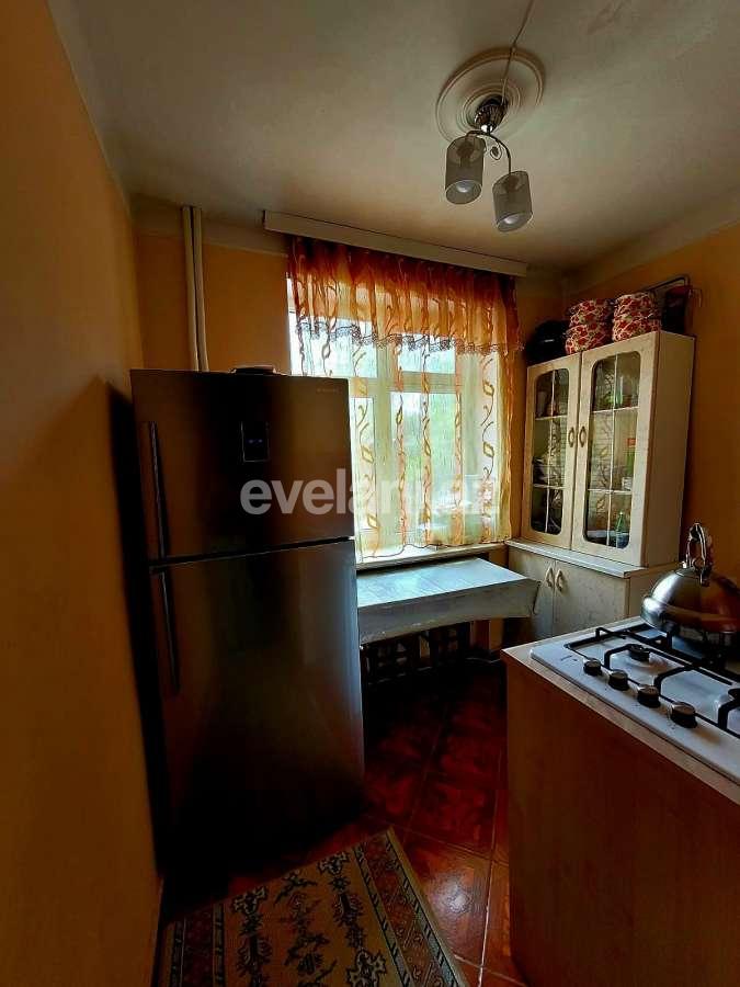 Продаётся, вторичка, 3-комнаты, 65 m², Баку, Низаминский r, 8-й километр p, Нефтчиляр m.