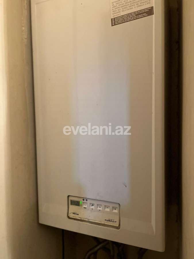 Satılır, köhnə tikili, 2 otaqlı, 80 m², Bakı, Sabunçu r, Bakıxanov q.