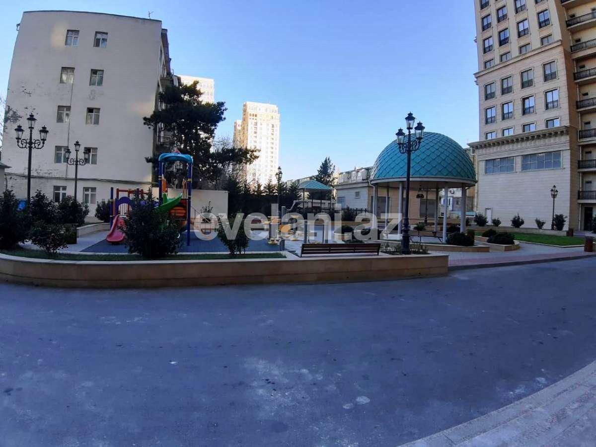 Sale, new building, 3 room, 133 m², Baku, Yasamal r, Elmlar Akademiyası m.