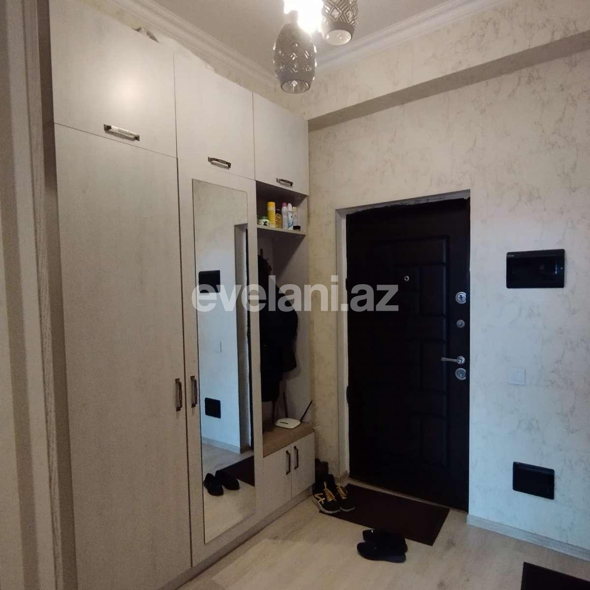 Satılır, köhnə tikili, 2 otaqlı, 54 m², Bakı, Yasamal r, Elmlər Akademiyası m.