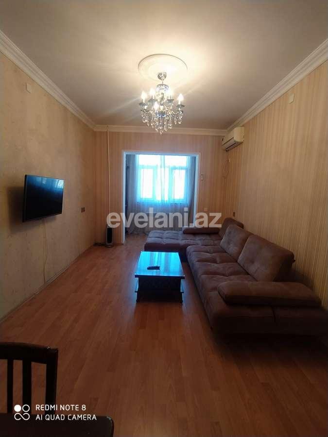 Satılır, köhnə tikili, 3 otaqlı, 70 m², Bakı, Nərimanov r, Gənclik m.
