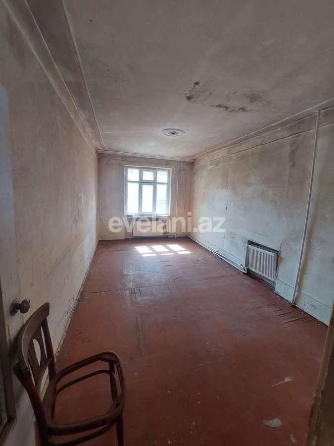 Satılır, köhnə tikili, 2 otaqlı, 55 m², Bakı, Xətai r, Həzi Aslanov q, Həzi Aslanov m.