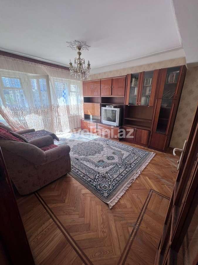 Сдаётся, вторичка, 3-комнаты, 85 m², Баку, Ясамальский r, Элмляр Академиясы m.