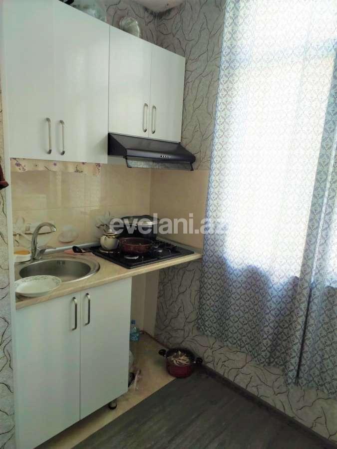 Satılır, köhnə tikili, 2 otaqlı, 40 m², Bakı, Nizami r, Qara Qarayev m.