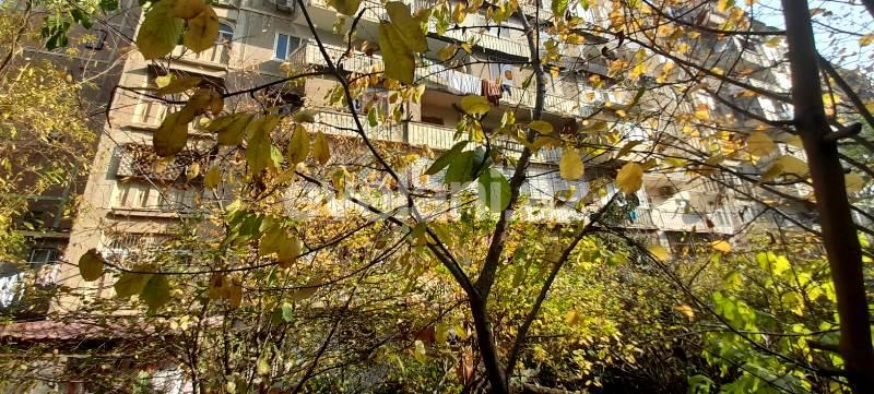 Satılır, köhnə tikili, 5 otaqlı, 120 m², Bakı, Yasamal r.