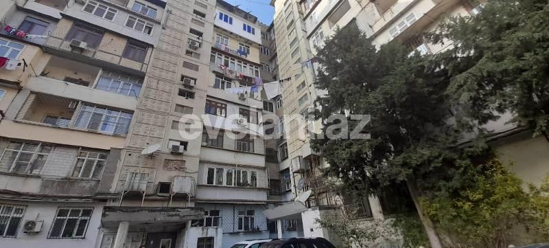 Satılır, köhnə tikili, 5 otaqlı, 120 m², Bakı, Yasamal r.