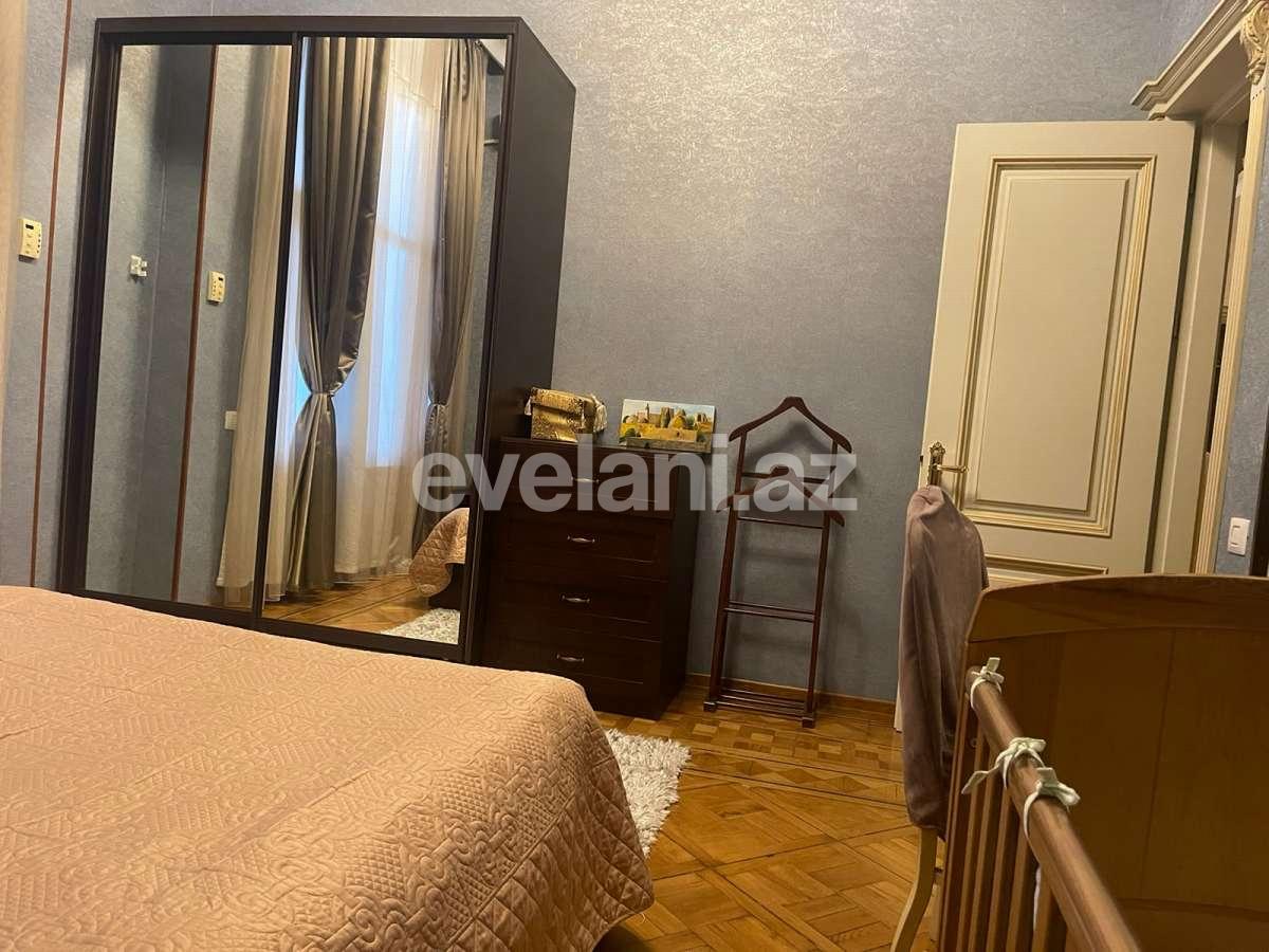 Rent, old building, 2 room, 72 m², Baku, Sabail r, Sahil m.