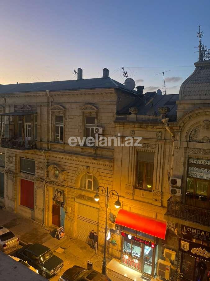 Rent, old building, 2 room, 72 m², Baku, Sabail r, Sahil m.