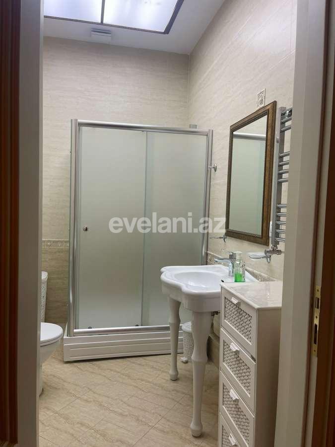 Rent, old building, 2 room, 72 m², Baku, Sabail r, Sahil m.