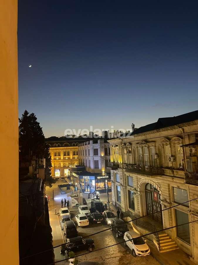 Rent, old building, 2 room, 72 m², Baku, Sabail r, Sahil m.