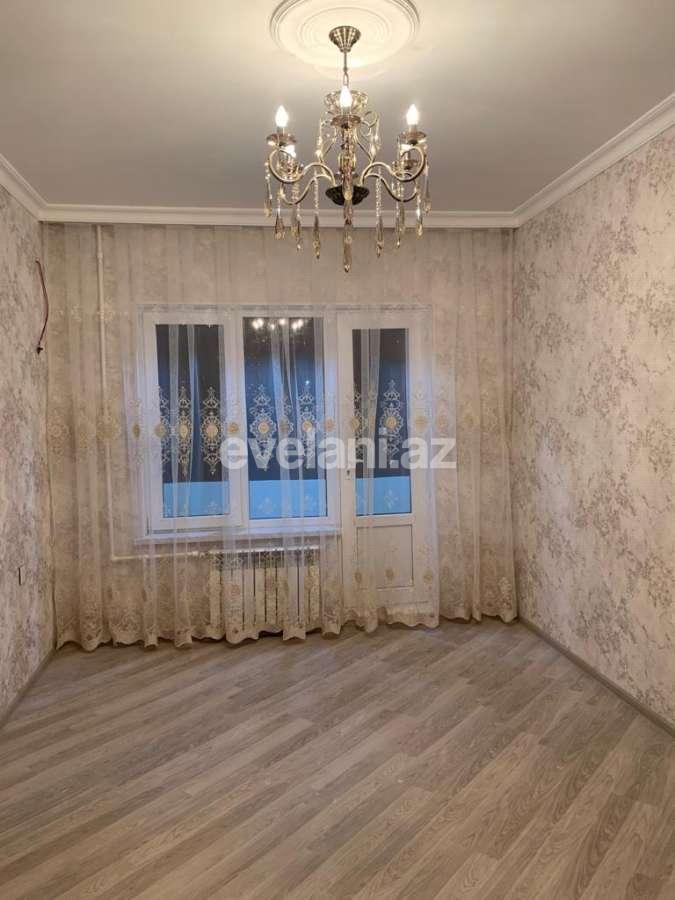 Satılır, köhnə tikili, 3 otaqlı, 90 m², Bakı, Nəsimi r, 4-cü mikrorayon q, Memar Əcəmi m.