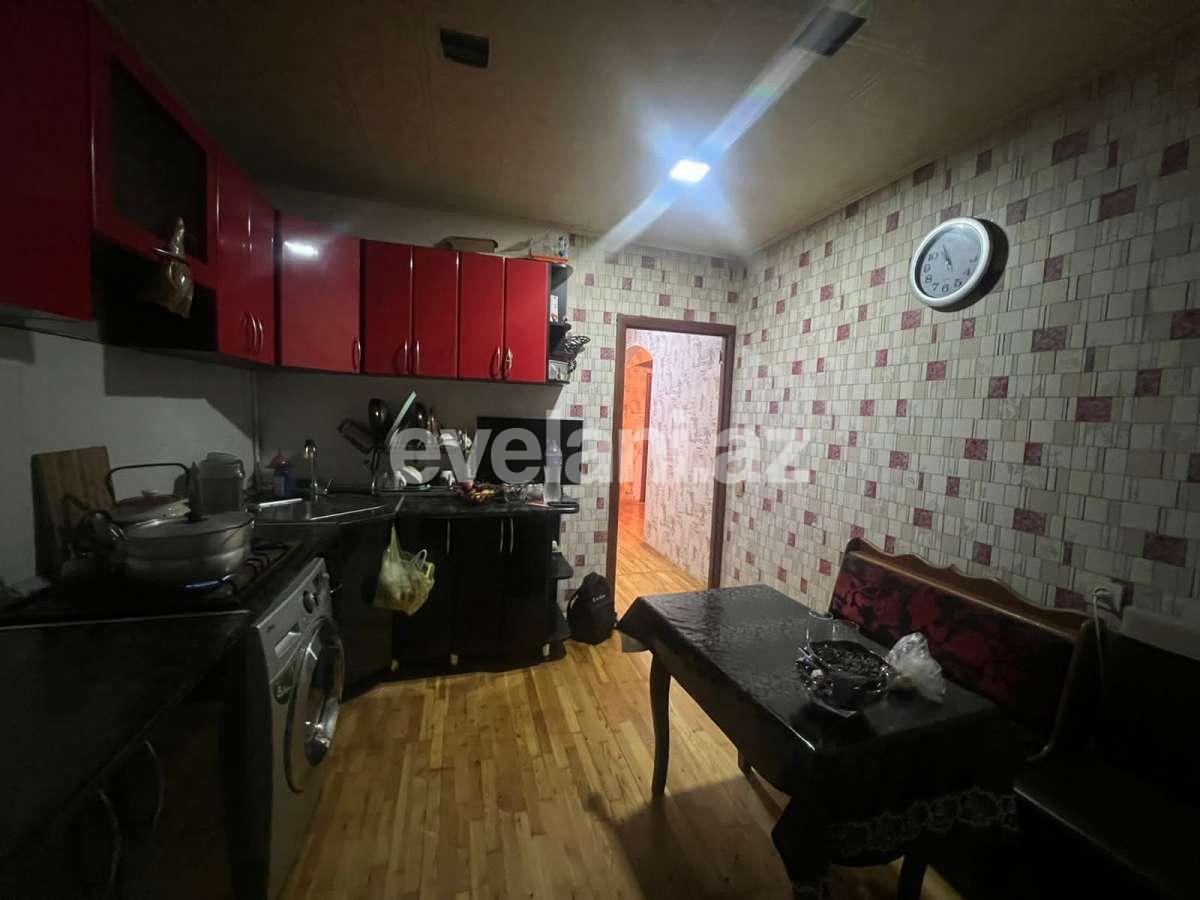 Satılır, köhnə tikili, 3 otaqlı, 65 m², Bakı, Xətai r.