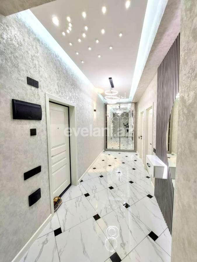 Satılır, yeni tikili, 2 otaqlı, 70 m², Bakı, Xətai r.