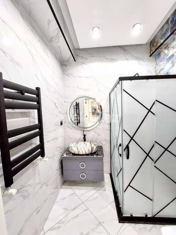 Satılır, yeni tikili, 2 otaqlı, 70 m², Bakı, Xətai r.