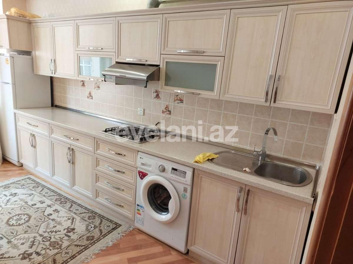 Kirayə verilir, yeni tikili, 2 otaqlı, 70 m², Bakı, Yasamal r, İnşaatçılar m.