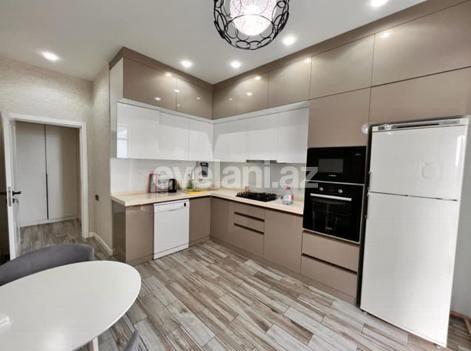Rent, new building, 3 room, 110 m², Baku, Yasamal r, 8 November m.