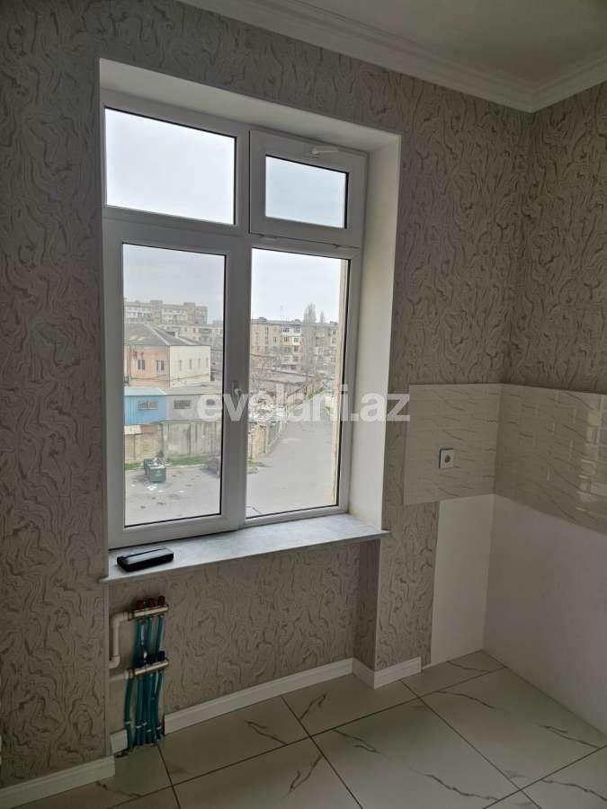 Satılır, köhnə tikili, 2 otaqlı, 40 m², Bakı, Sabunçu r, Bakıxanov q.