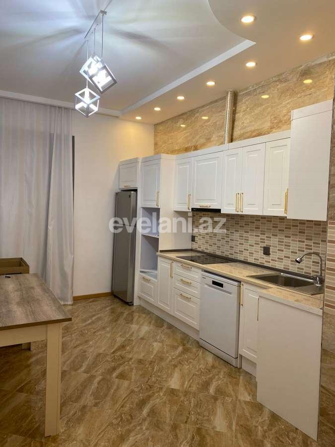 Kirayə verilir, yeni tikili, 3 otaqlı, 168 m², Bakı, Xətai r, Ağ şəhər q, Şah İsmayıl Xətai m.