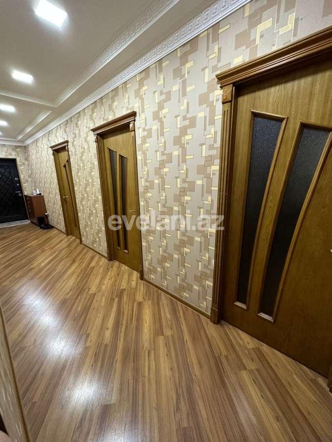 Satılır, köhnə tikili, 4 otaqlı, 110 m², Bakı, Nizami r.