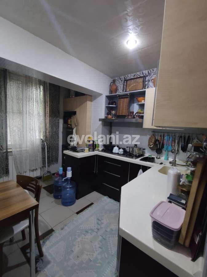 Satılır, köhnə tikili, 4 otaqlı, 130 m², Bakı, Binəqədi r.
