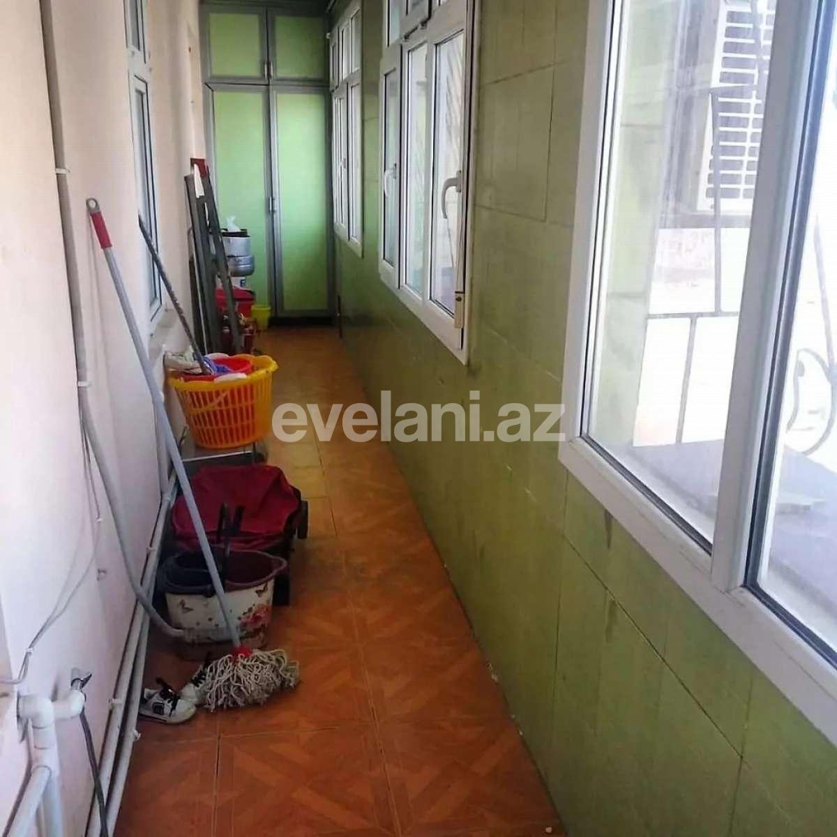 Sale, old building, 4 room, 120 m², Baku, Surakhani r.