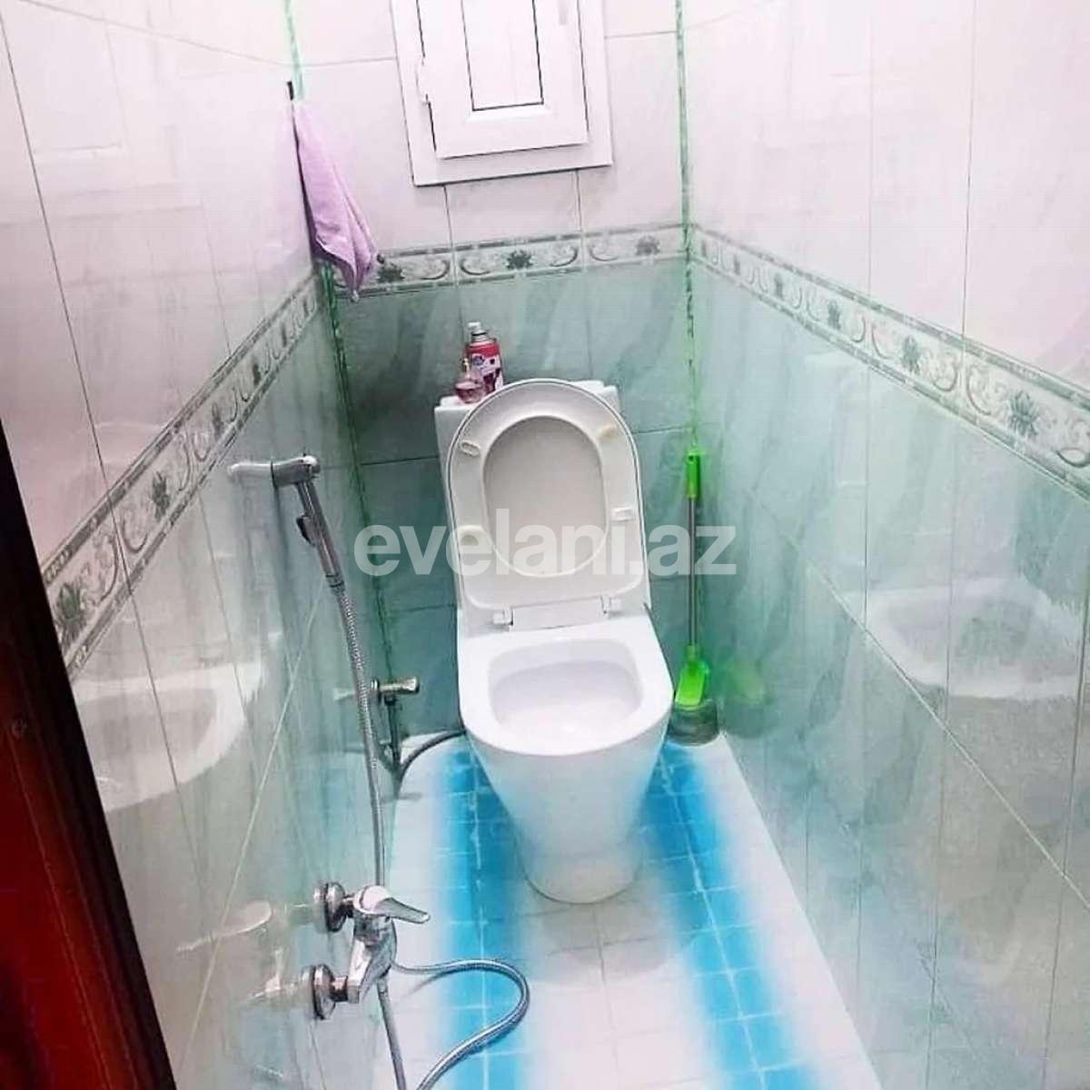 Sale, old building, 4 room, 120 m², Baku, Surakhani r.