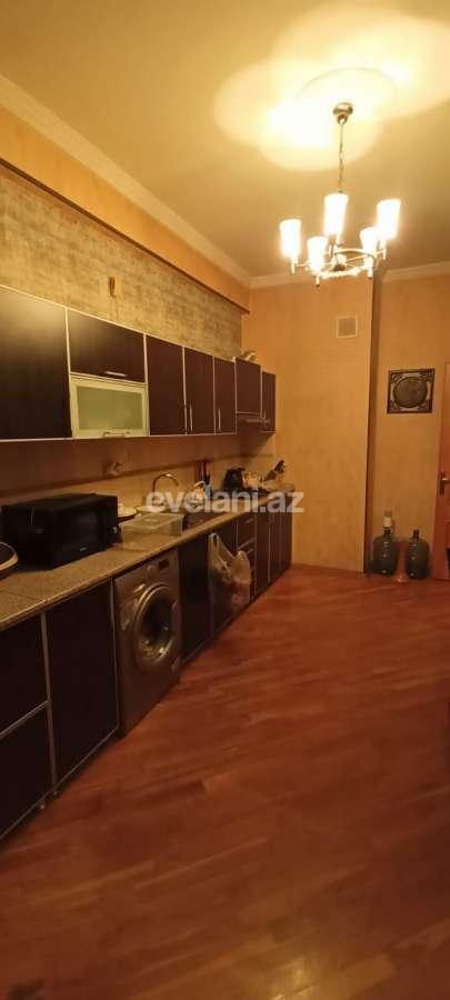 Kirayə verilir, yeni tikili, 3 otaqlı, 125 m², Bakı, Binəqədi r, 8-ci mikrorayon q, Azadlıq prospekti m.