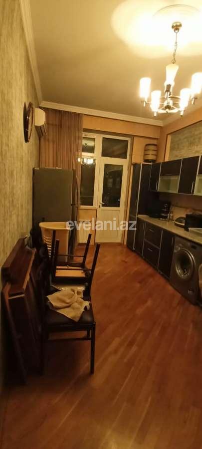 Kirayə verilir, yeni tikili, 3 otaqlı, 125 m², Bakı, Binəqədi r, 8-ci mikrorayon q, Azadlıq prospekti m.