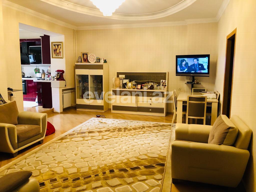 Kirayə verilir, köhnə tikili, 3 otaqlı, 88 m², Bakı, Səbail r.