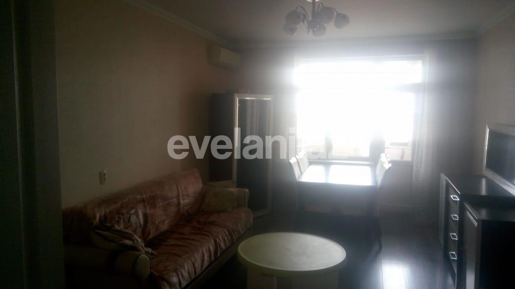 Rent, old building, 3 room, 100 m², Baku, Khatai r.