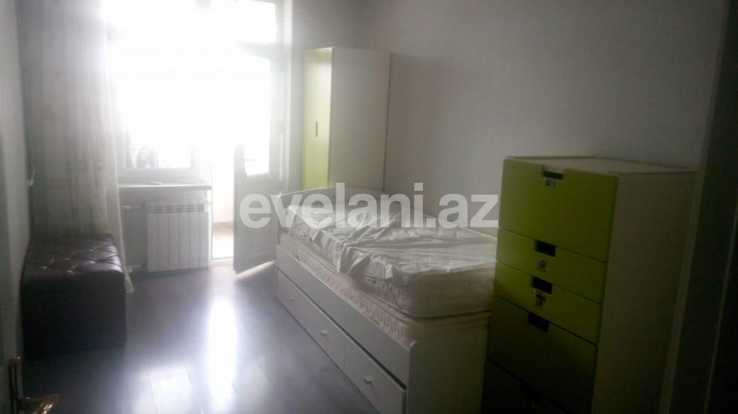 Rent, old building, 3 room, 100 m², Baku, Khatai r.