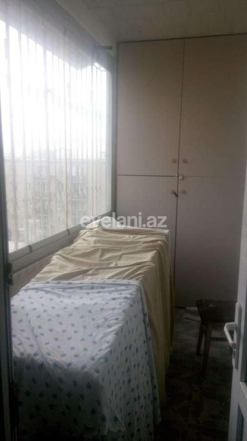 Rent, old building, 3 room, 100 m², Baku, Khatai r.