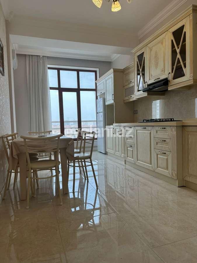Kirayə verilir, yeni tikili, 3 otaqlı, 110 m², Bakı, Xətai r, Şah İsmayıl Xətai m.