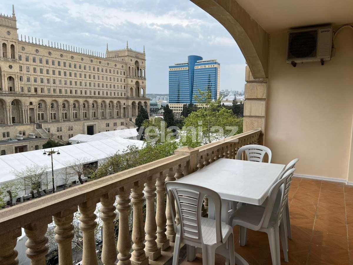 Kirayə verilir, köhnə tikili, 3 otaqlı, 72 m², Bakı, Nəsimi r, Sahil m.