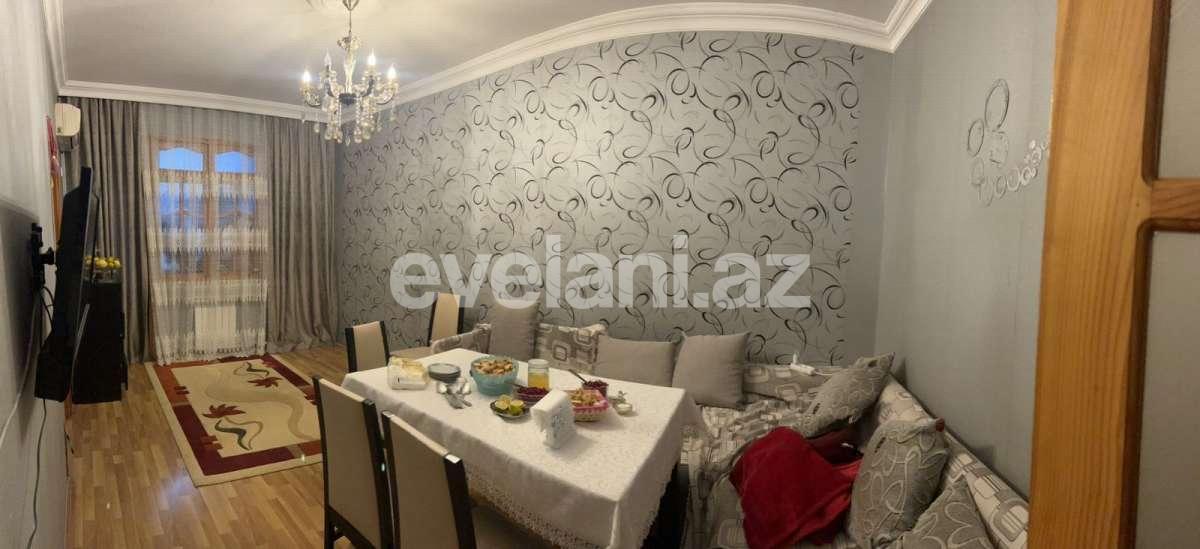 Satılır, köhnə tikili, 1 otaqlı, 35 m², Bakı, Binəqədi r, 7-ci mikrorayon q, Azadlıq prospekti m.