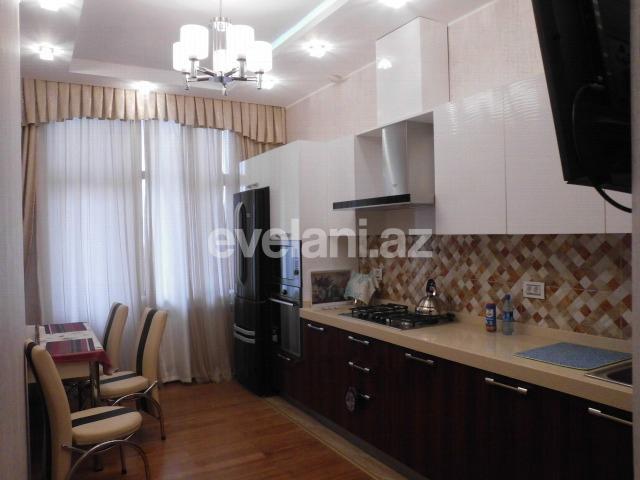 Rent, new building, 3 room, 130 m², Baku, Nasimi r, 28 may m.