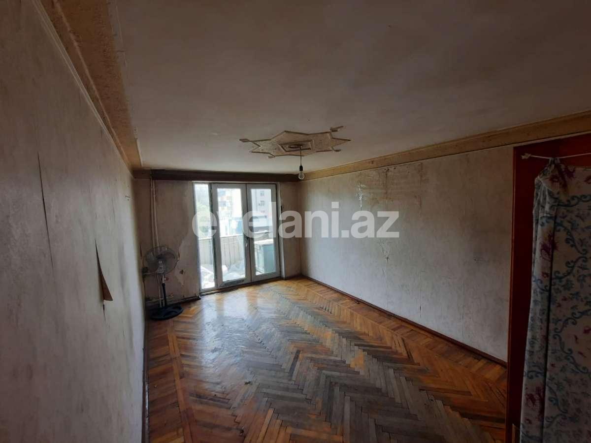 Satılır, köhnə tikili, 3 otaqlı, 65 m², Bakı, Nərimanov r, Gənclik m.