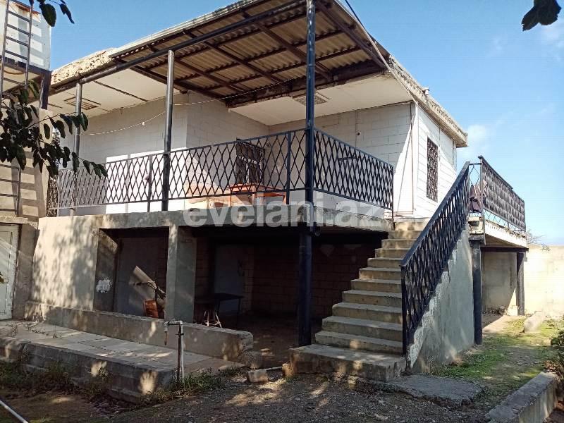 Satılır, həyət evi / bağ, 3 otaqlı, 130 m², Bakı, Abşeron r, Novxanı q.